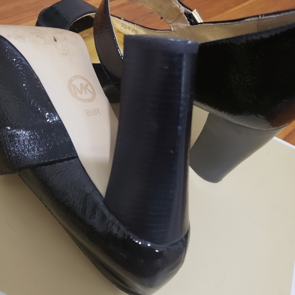 Michael Kors Patent Leather Beverly Open Toe Heels - Picture 7 of 9